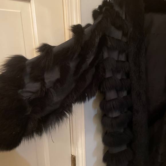 Norwegian Black fox reversible- water resistant - Picture 2 of 6